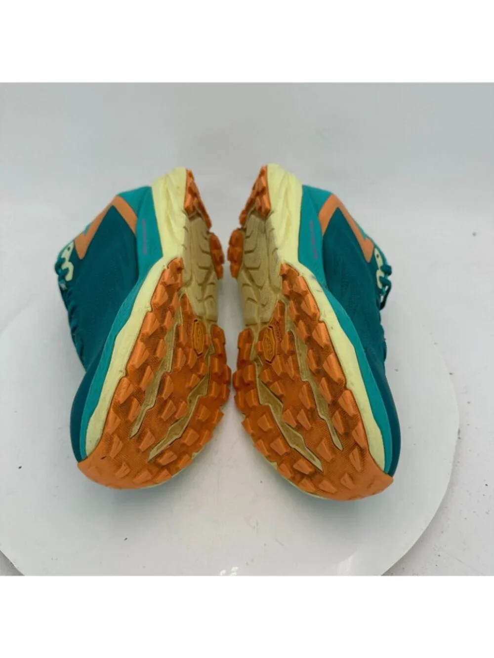 Hoka One One hoka one
